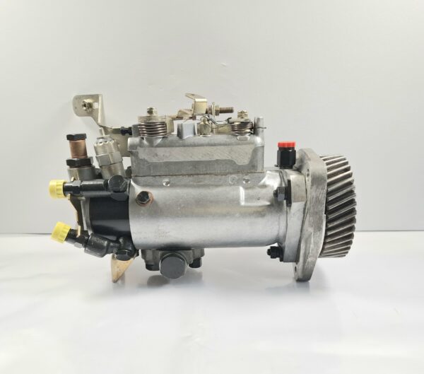 Einspritzpumpe Peugeot Leyland XD4x90 Type 027 R3443F402