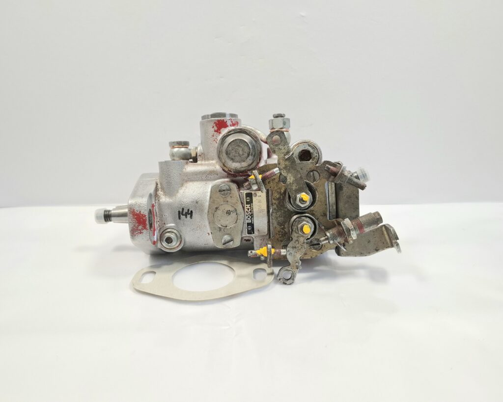 Einspritzpumpe VA IHC 423 IHC D155 mit Plastikgrill EPVA3100H950BR9 0460303037