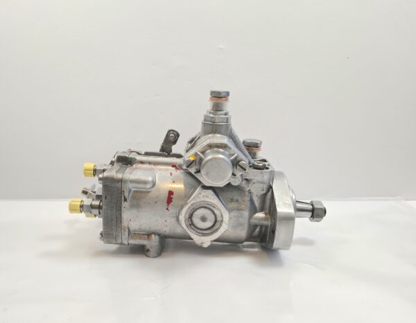 Einspritzpumpe IHC 533 540 V533 D-155 Bosch VA310H1100CR93 0460303128