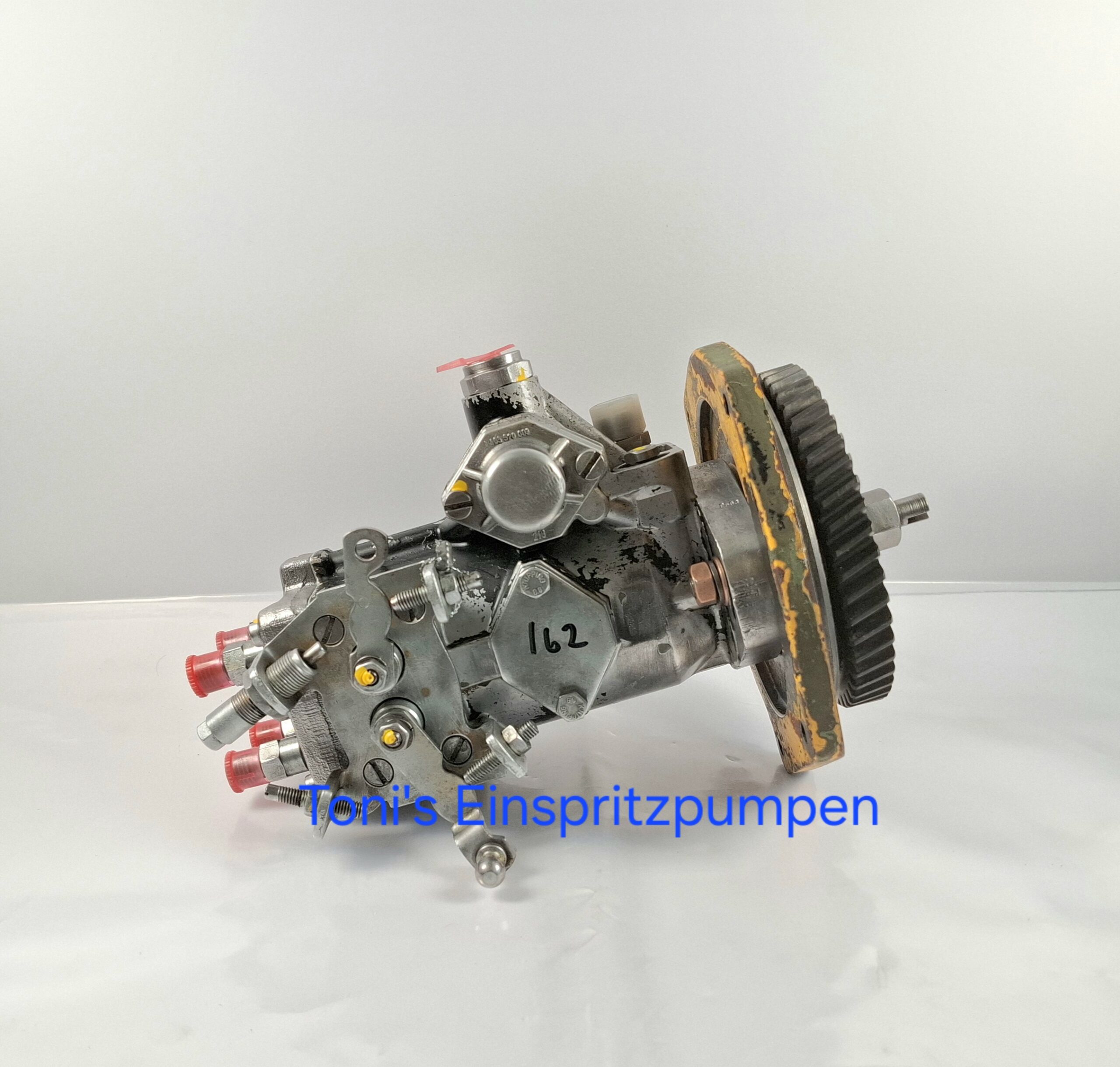 Diesel Einspritzpumpe Bosch IHC 724 743 744 D239 VA4/10H1400CR74 = VA4/100H1400CR74